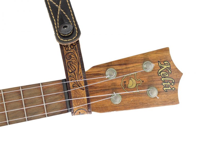 AT2 Brown Acoustic Guitar Strap Button Headstock Adaptor Walker and