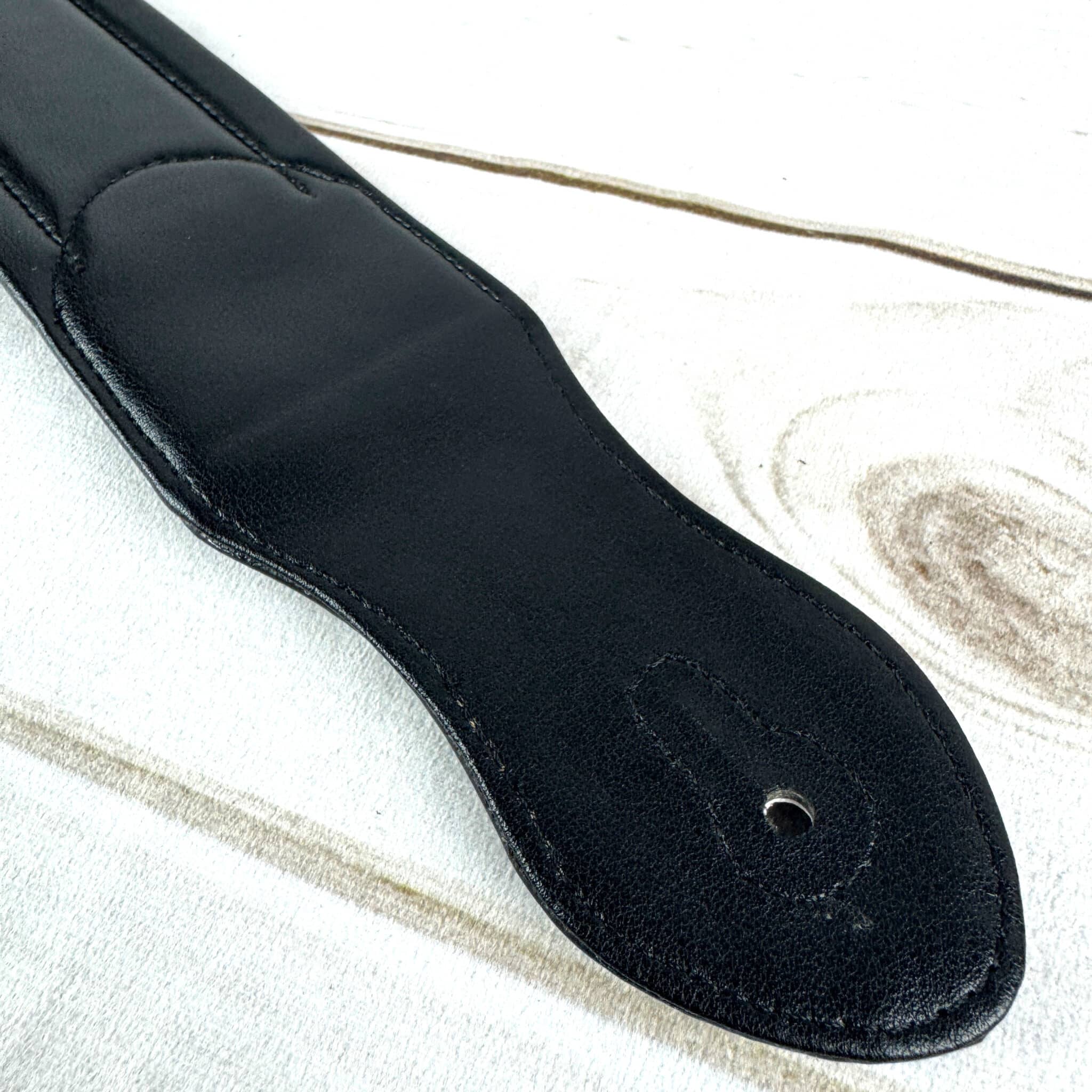 thumbnail image 2 of Walker & Williams KB-02-BRN Rustic Brown Leather Guitar Strap – Padded – Skull & Cross Design 2 of 6